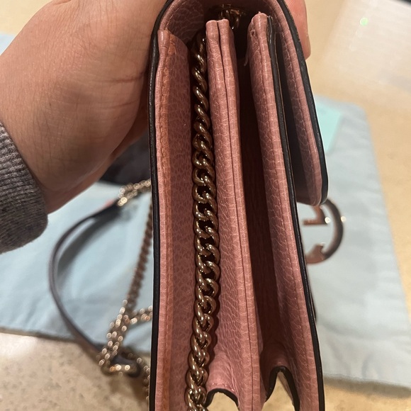 Gucci 💯 % authentic - Picture 9 of 11